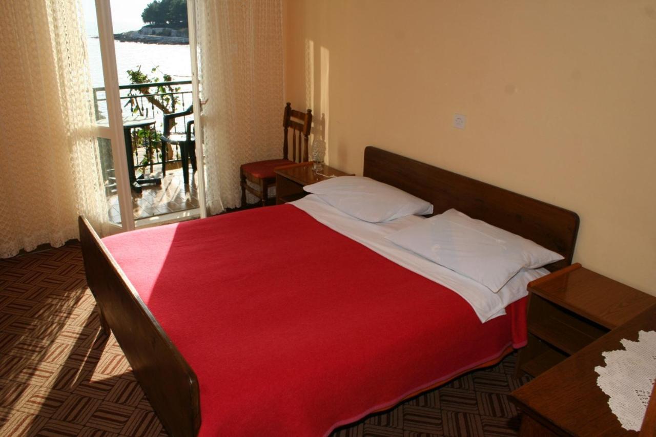 Apartments And Rooms By The Sea Sucuraj, Hvar - 4029 Екстериор снимка