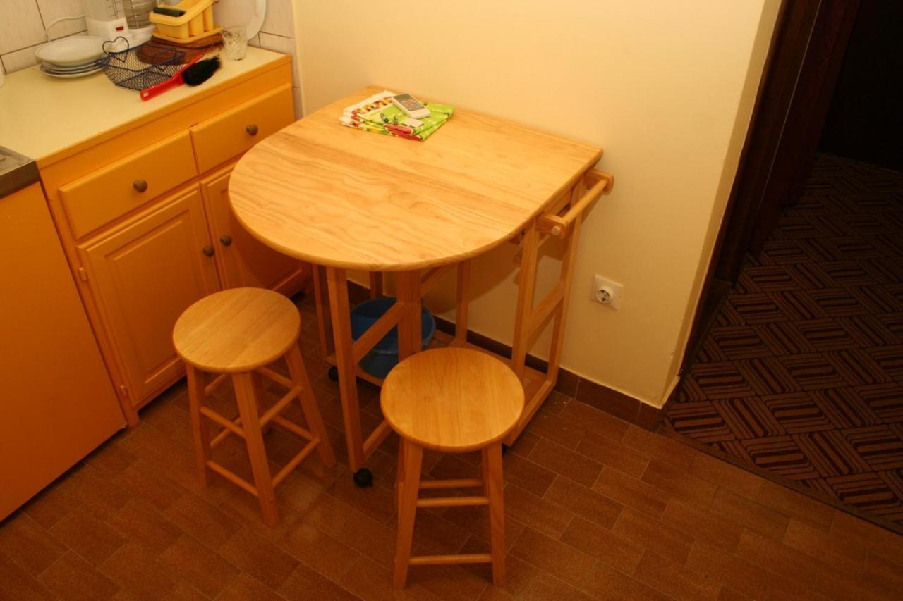 Apartments And Rooms By The Sea Sucuraj, Hvar - 4029 Екстериор снимка