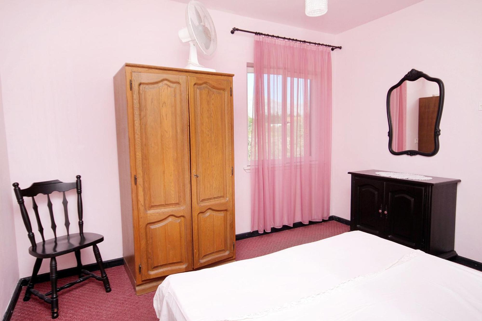 Apartments And Rooms By The Sea Sucuraj, Hvar - 4029 Стая снимка